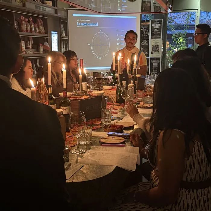 Astrología & Vino en Bucareli 108, Ciudad de México, 20 de agosto, 2026