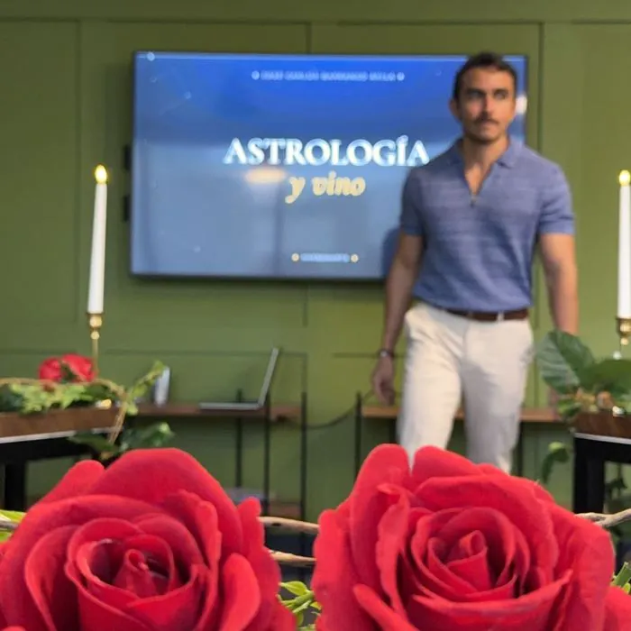 Astrología & Vino en WeWork Varsovia, Ciudad de México, 19 de agosto, 2026
