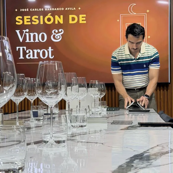 Tarot & Vino en Sala de Cata, Ciudad de México, 27 de agosto, 2026